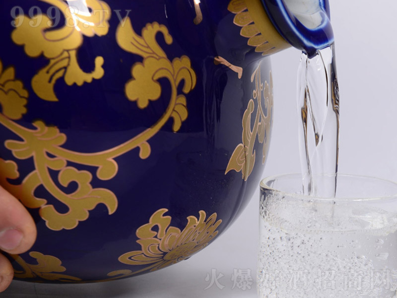 �����C(j��)��(ch��ng)�׾��໨�ɉ��b��(x��)��(ji��) �����Ͱ׾ơ�55�� 2.5L��