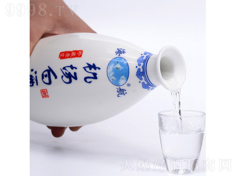 �����C(j��)��(ch��ng)�׾���ذ�ԭ�?w��)�?�����Ͱ׾ơ�62%vol 500ml��