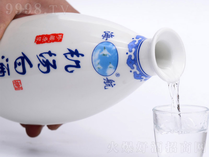 �����C(j��)��(ch��ng)�׾���ذ�ԭ�?w��)�ؾ?�����Ͱ׾ơ�62�� 500ml��