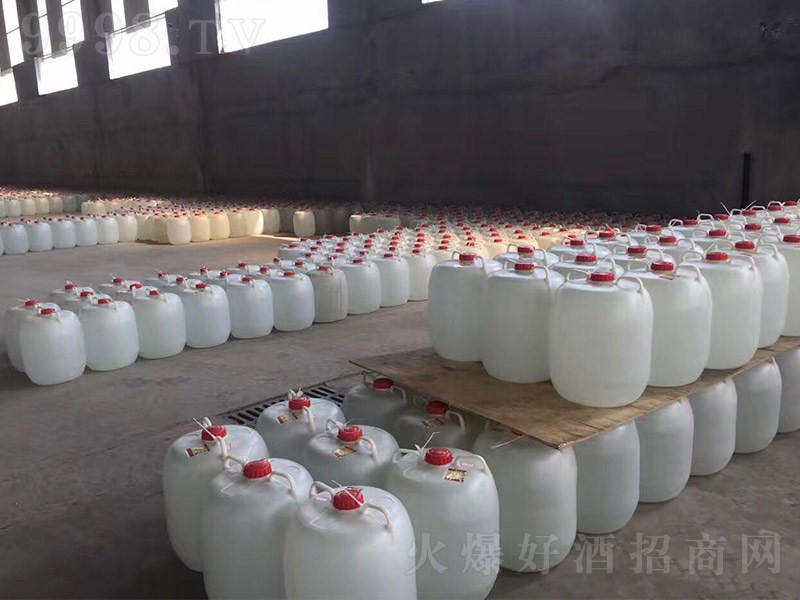 Ȫ�B��ɢ�� �����Ͱ׾ơ�52�� 25L��-�׾����Ϣ