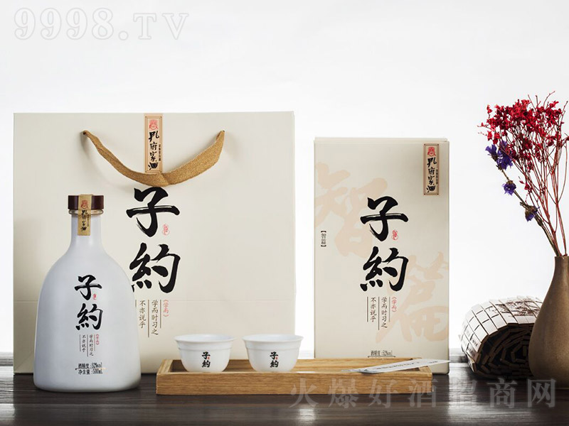 �Ӽs����ƪ �����Ͱ׾ơ�52�� 500ml��