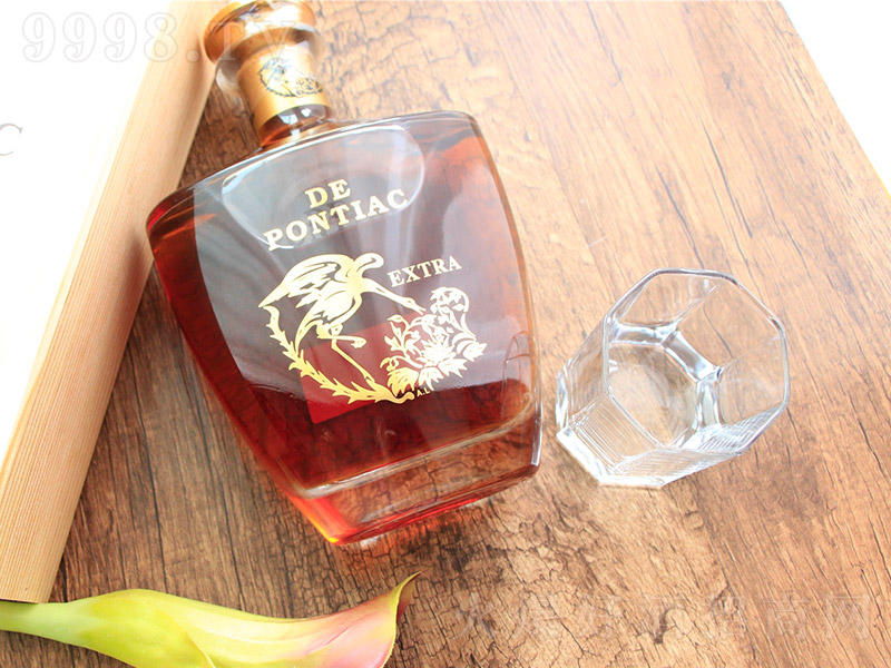 ���i˹XO���m��20��ƿ��40�� 700ml��