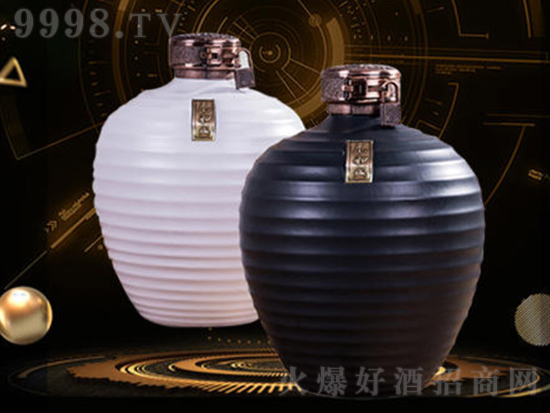 Ԫ��ʢ�ƺڰ���퍺ڰ׶Y�� �����Ͱ׾ơ�52�� 1500ml��