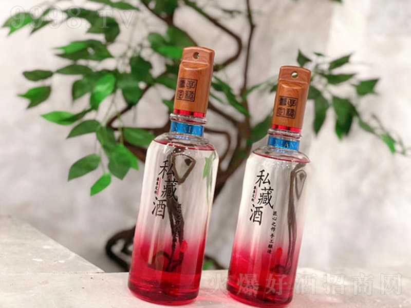 ��֮�G��˽�ؾ� �����Ͱ׾ơ�52�� 500ml��