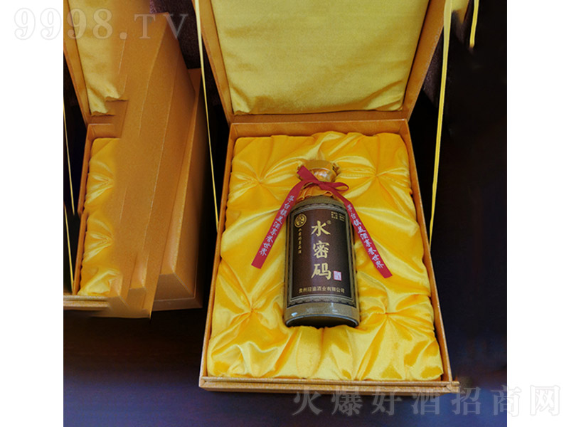 ˮ�ܴa�ƶY�� �u���Ͱ׾ơ�53�� 500ml��