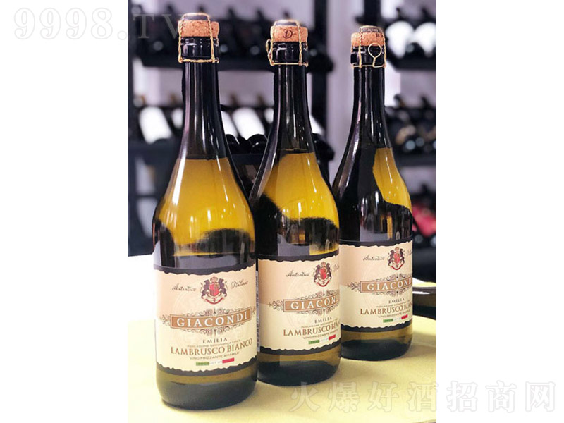 �ӿ����{����˹�Ƹɰ����Ѿơ�13�� 750ml��