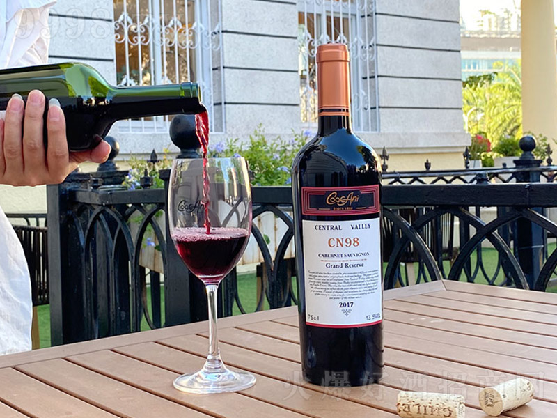 �찬��CN98��ϼ�����Ѿơ�13.5�� 750ml��