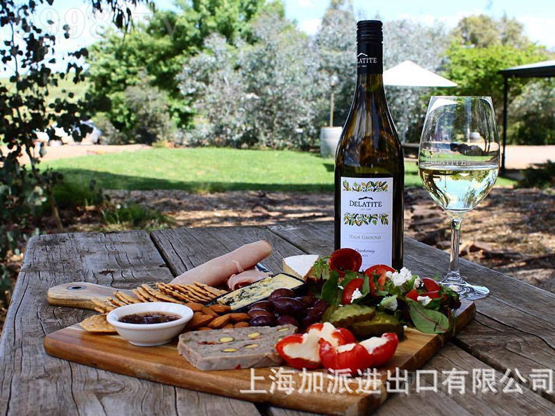 �R���{�f�@���ػ�Ƥ�Z�����{�ɰ����Ѿơ�13.5�� 750ml��