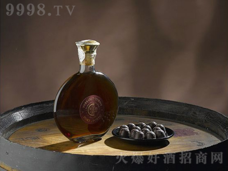 �����������ɫ���ؾơ�19.5�� 750ml��