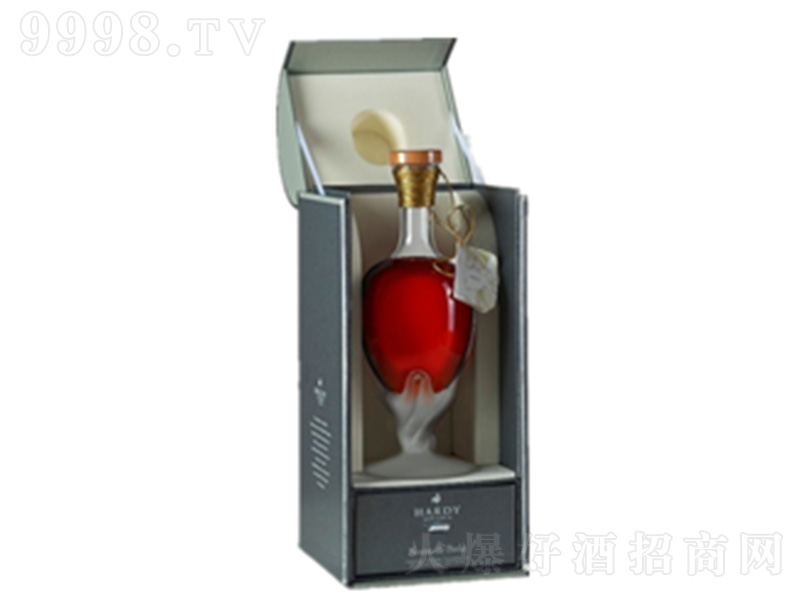 �����R���������ذ��m�أ��Y���b����700ml��