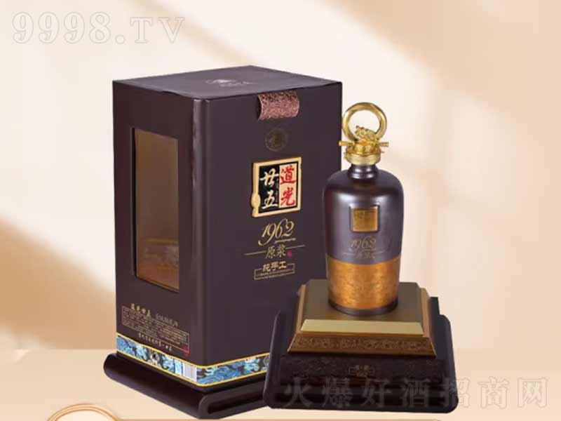 ����إ��1962ԭ�{������͡�52��450ml��