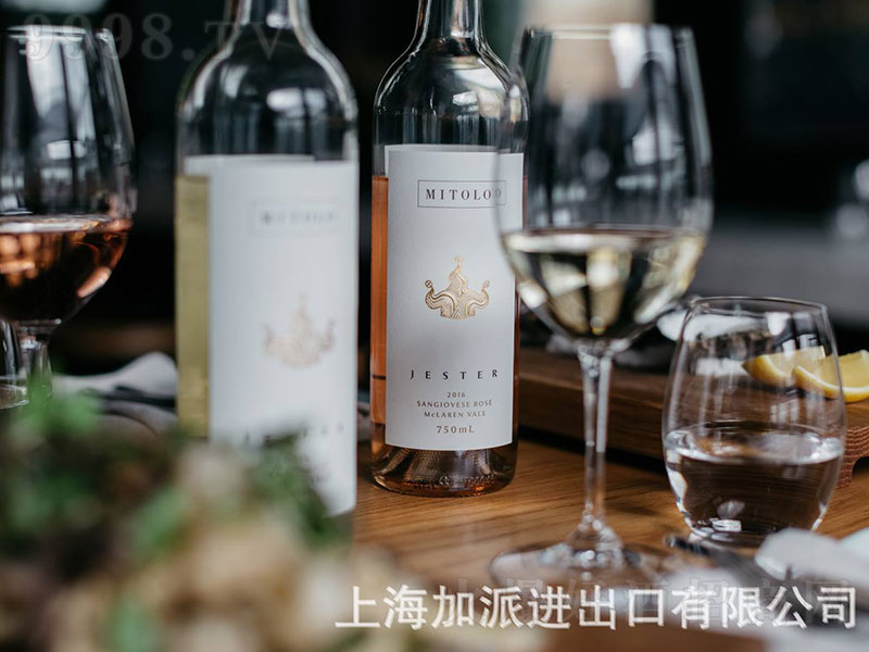 �׶��_��˹�ؾS�ɵ��Z�ɰ����Ѿ�750ml