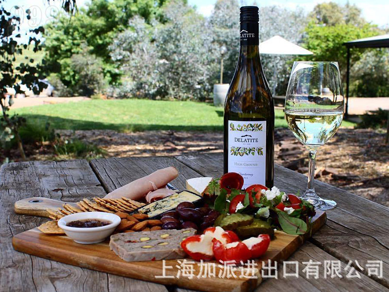 �R���{�f�@Delatite���ػ�Ƥ�Z�����{�ɰ����Ѿ�750ml