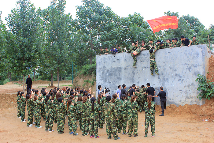 火爆網絡拓展訓練之“畢業墻”