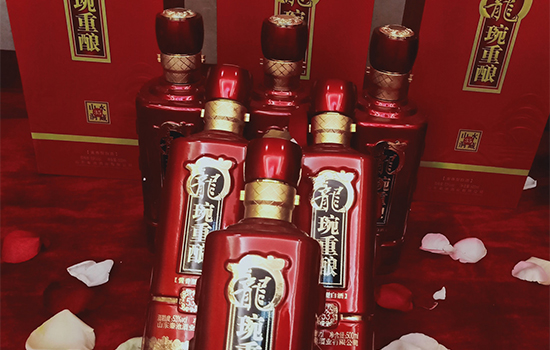 ����r�̣���Մ�߶˾ƵĿ��Ȧ�ӠI�N���£�