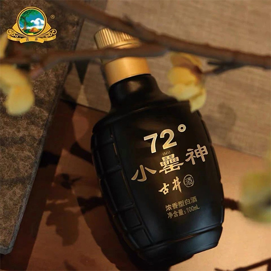 72��С�����@�UǰϦ�ġ�һ���ס�