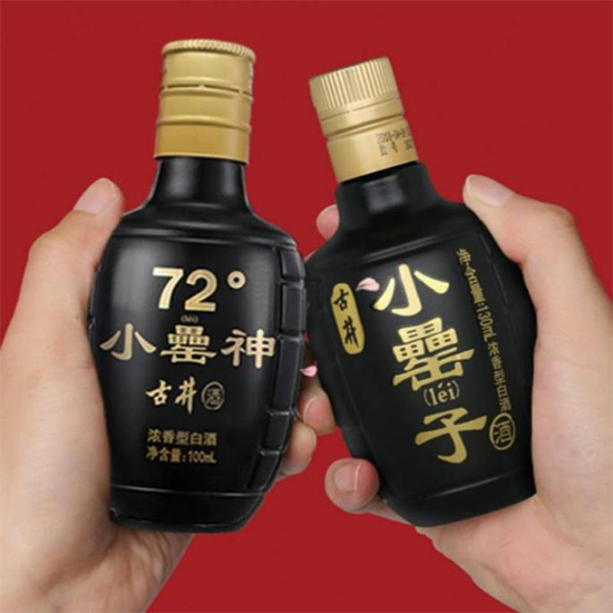 ��ء���ơ�С����������һ���µġ���ɫ���L��