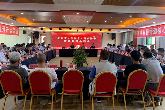 �ИI���Ɍ��}�������h