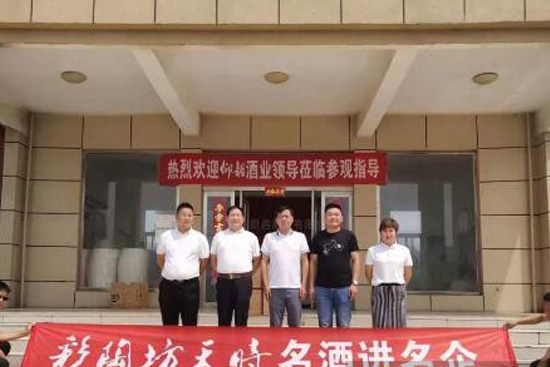 ���շ���r���M���τP��������W����