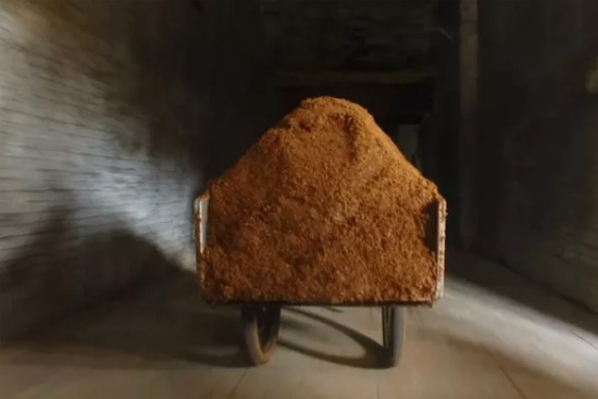 �þƵ����c(di��n)�������ϣ��ɶ࣬һ�١�