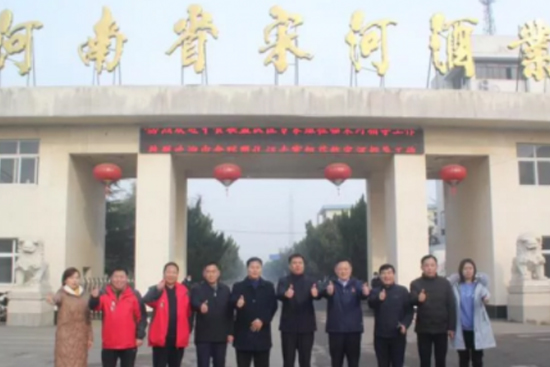 �Ȧ�c�κ���������(hu��)��ײ��ʲô����