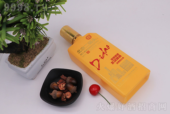 ڸϼѣζoFS^ƵصϵN̵ĄN