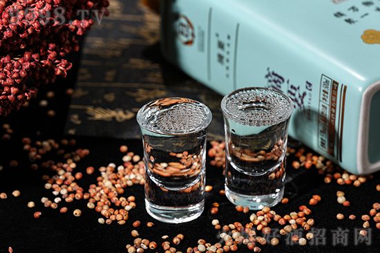 �^���^����ʲô�����u�������ժҪ��������u���Ͱ׾���