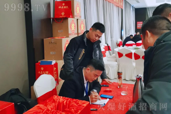 \(yn)ǙC(j)ײŬЈ_أſԭһֱ·ϣ