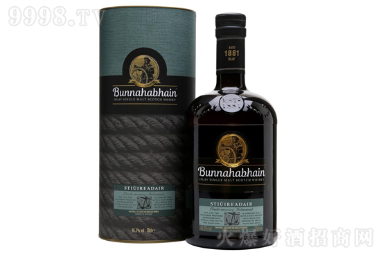 ���{��������֮���һ��ѿ�K���m��ʿ��700ml�r�񣬶����X��