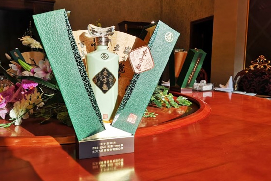 ��һ���|�����ƣ���ҹ����ϵı؂��ˮ��