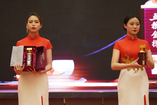 ��Z���״��x�����ڳɶ��A�M�e��