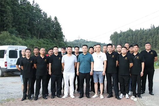 ��ϵ�����̣��Ј��_���҂�һֱ��·�ϣ�