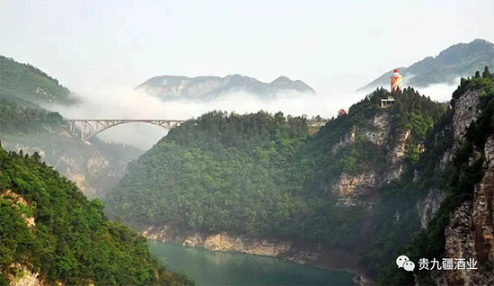 FŽƘI(y)é_(ti)(zhn)֮̎ģ