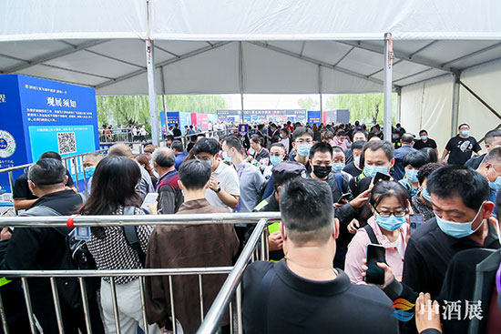 ��5���о�չ�A�M�]Ļ����Ӌ10.93�f�����������ͬ�����L76%������8��8�՝��ϵ�6���о�չҊ!