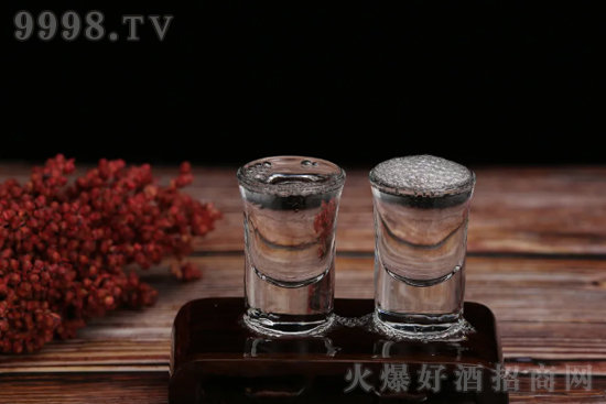 �F���F��֮��ӭ�e�o���