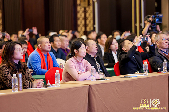 é_Ͼƣͬͬ£2021ȽN̴