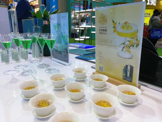 �pչλ+4헴󪄣���ᄌ����������f�̾Gɫ�L������