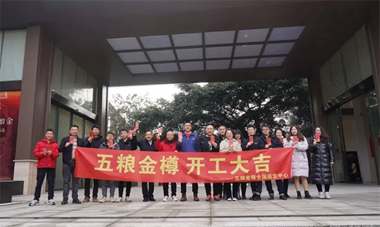 ��Z���ף��_����|�����h����·���_�£���������