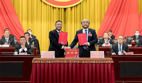 ���ž�����ӛ���ھŌ����ߵ�ʮһ�Õ�(hu��)�T�������(hu��)����Ε�(hu��)�h�A�M�e�k