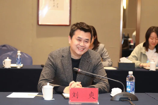 é_(ti)F(tun)cP˾W(wng)eՄ