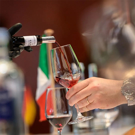 {ȫMVPԣWҫMundus ViniѾƴِ