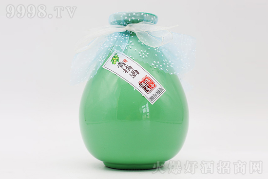 ZȾf÷ 8500ml ŮʿͶȻƃrX