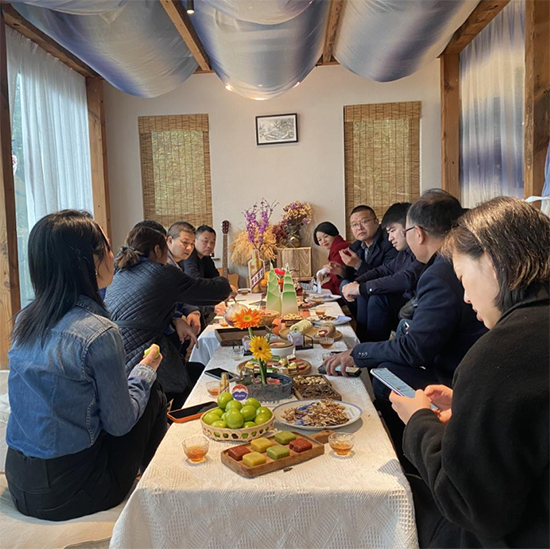 㽭^_չ΢rLé_ӾơƷbϵл