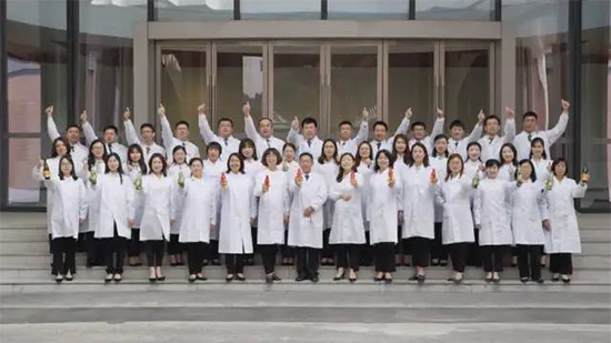 ��ơ��˾Ʒ�Ǝ��F꠫@�u��ɽ�|ʡŮ���������I�˱������Q̖