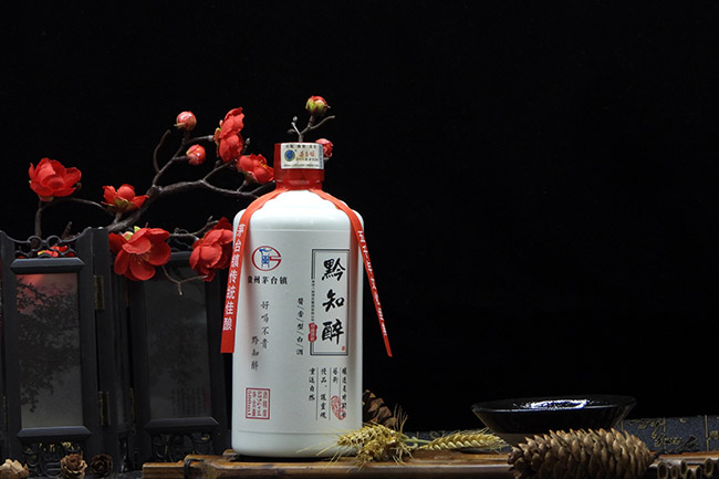 黔知醉酒53°500ml光瓶醬香型白酒