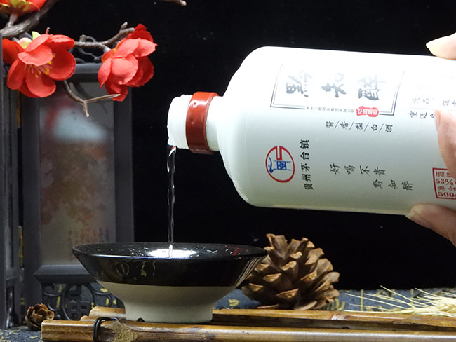 黔知醉酒53°500ml光瓶醬香型白酒