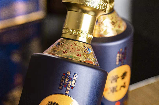 赤心醬軍酒龍醬醬香型白酒【53°500ml】