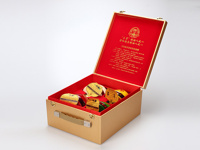 王德芳酒紀念酒醬香型白酒【53°500ml】