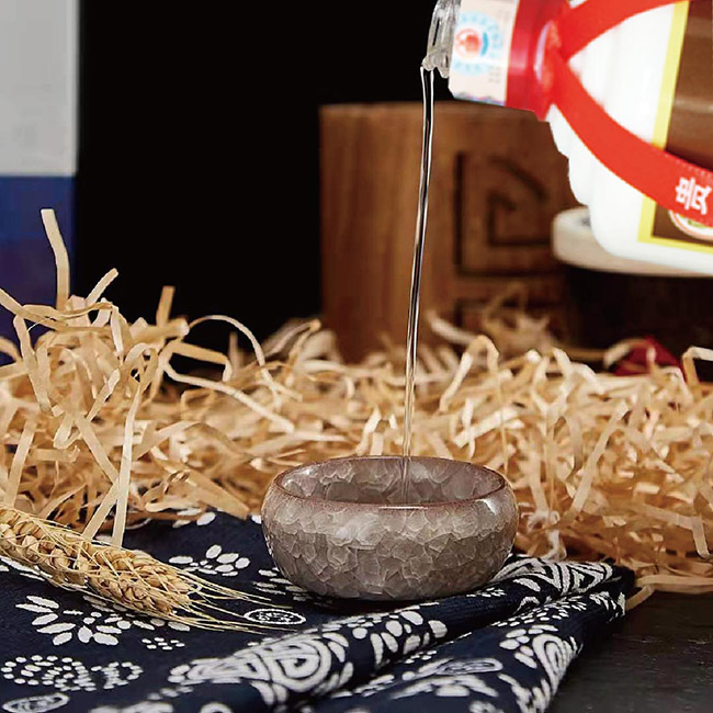 醬臺王酒精品53°500ml醬香型白酒