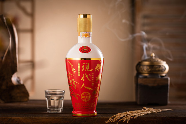 宜賓五糧液股份有限公司出品現代人酒綿柔42°52°500ml濃香型白酒